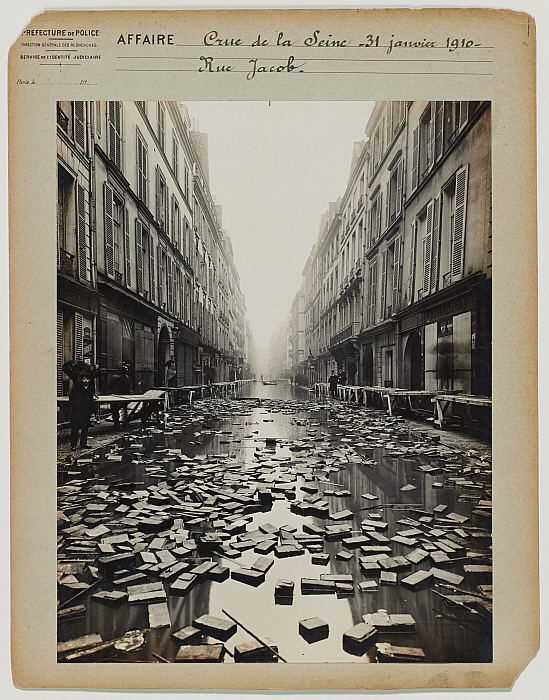 Flooding of the Seine (31 January 1910), Rue Jacob Slider Image 2